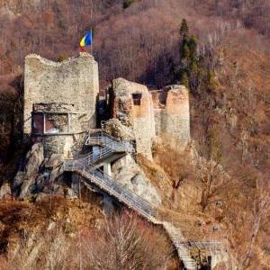 The legends of Vlad the Impaler are also connected to Poienari Fortress, a 5 tower fort, located on a mountain peak. Access to the fortress can only be made on the stairs, and they count no less than 1,480 the steps.