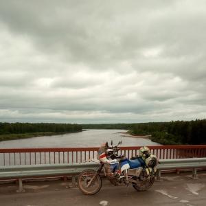 The new dirt road just after Гайны, here the bridge on the Kama river.