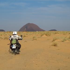 The rocks around Ben Amira are an incredible sight in the desert!